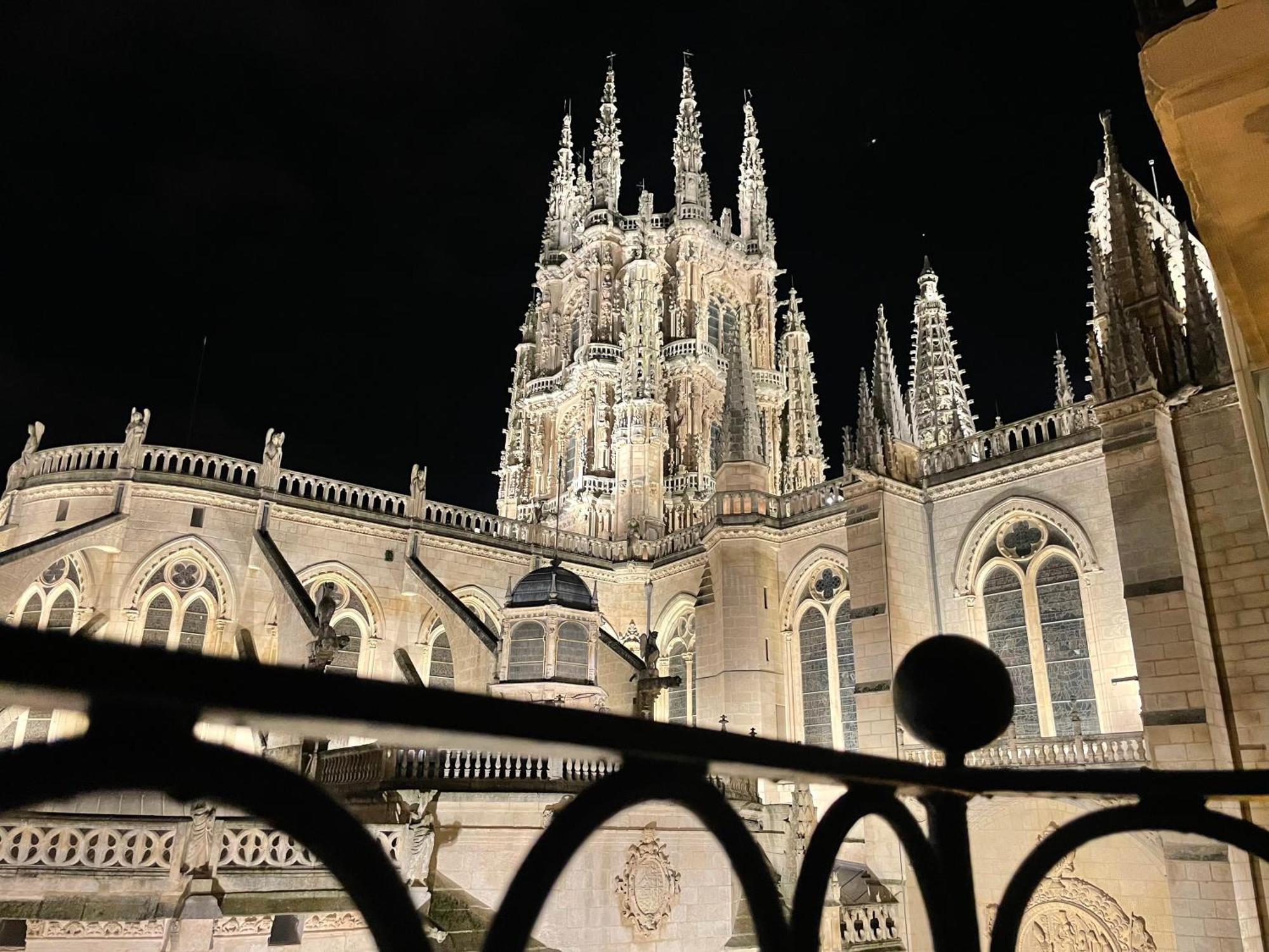 BurgoAcariciando La Catedral Vista Espectacular公寓 外观 照片